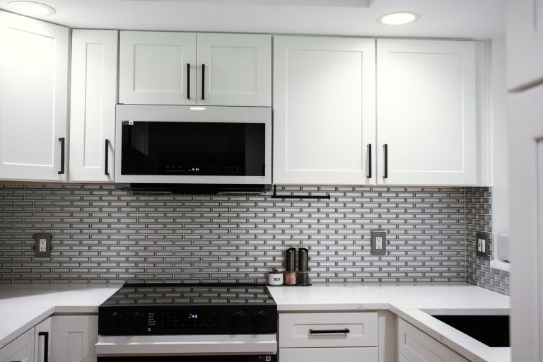dove white rta cabinets with appliances