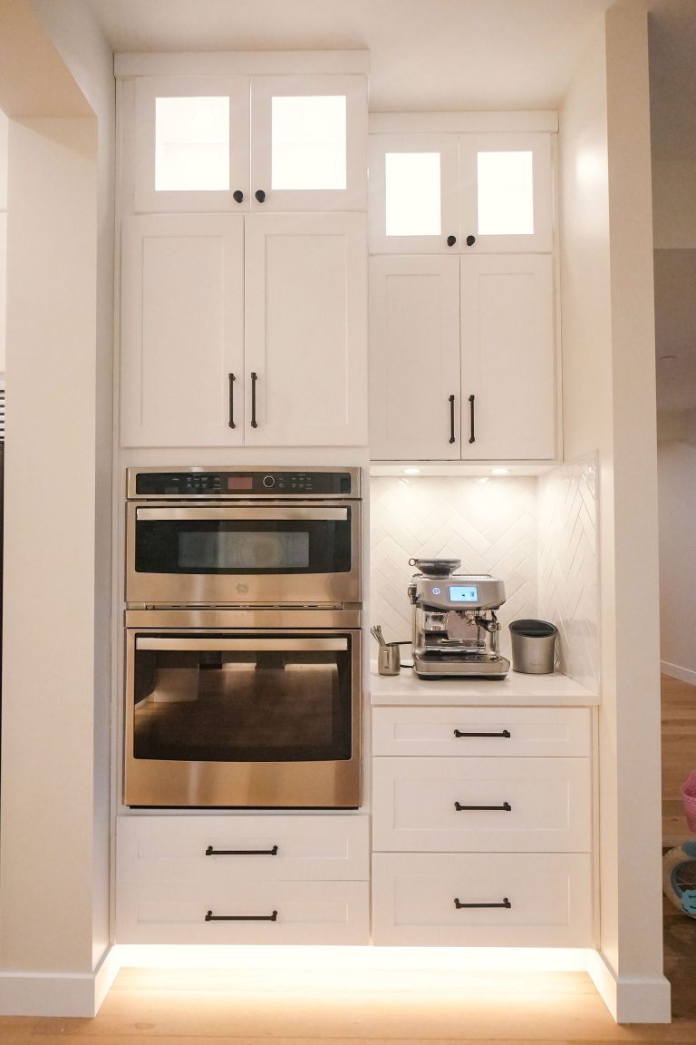 shaker rta cabinets kitchen modern oven stainless appliances