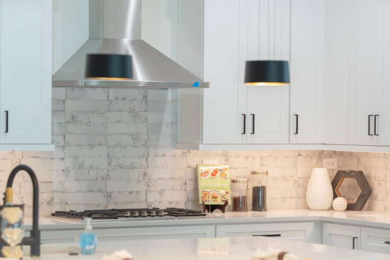 white shaker cabinets corner kitchen