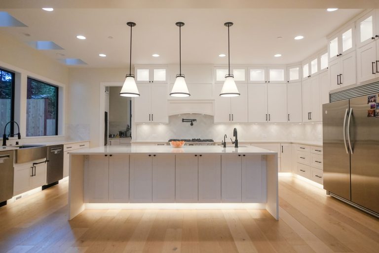 white shaker rta kitchen cabinets large island rta cabinets orlando