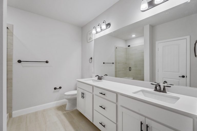Considerations for Buying RTA Cabinets Wholesale