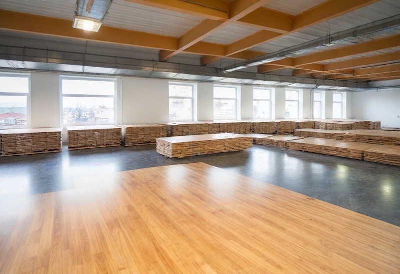 Wholesale Vinyl Plank Flooring for Large-Scale Builds