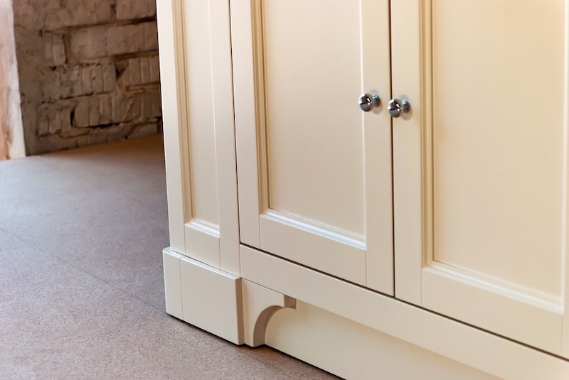 Custom Cabinets vs. Stock Cabinets
